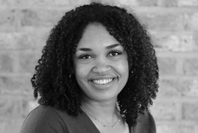 Christine hos Regnskab og Administration